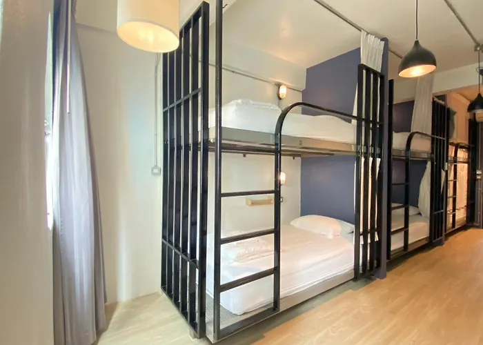 Monomer Auberge de jeunesse