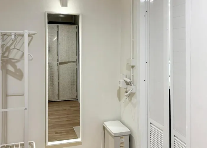 Monomer Auberge de jeunesse