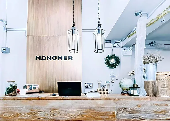 Monomer