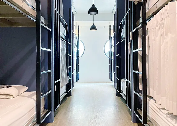 Hostel Monomer