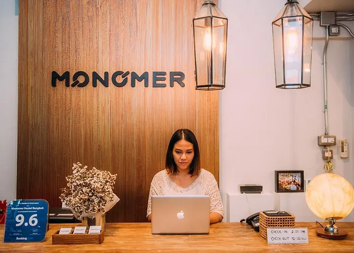 Auberge de jeunesse Monomer *